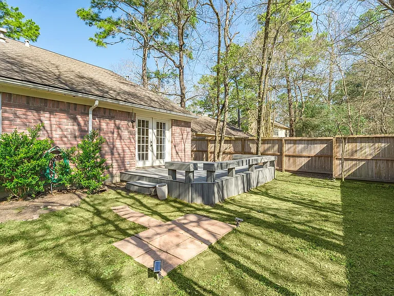 23 E Stony Bridge Cir — Photo 34