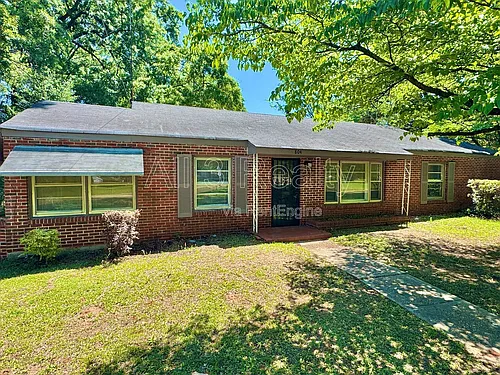 804 Hillman St Photo 1