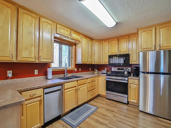 2nd image of 3597 Ox Yoke Rd NW