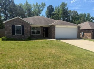 1113 Meadows Edge Dr, Alexander, AR 72002