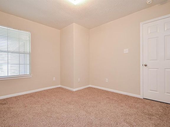 5th image of 1831 Creegan Park Ct