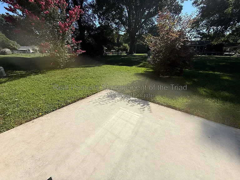 5817 Huckleberry Ct — Photo 15