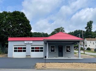 1501 Philadelphia St, Indiana, PA 15701