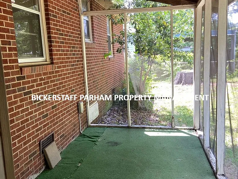 3053 Blan St — Photo 13