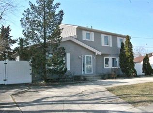 2205 Grove Rd, Northfield, NJ 08225