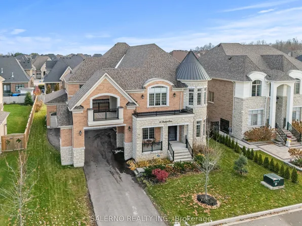 20 Ballard Dr, King, ON L7B 0P1