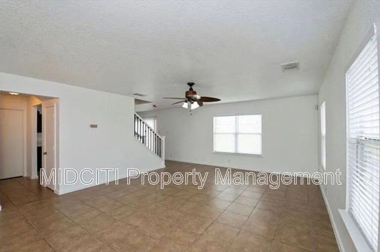 9739 Chelsea Cir — Photo 11