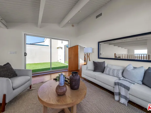 4 Lighthouse St APT 13, Marina Del Rey, CA 90292