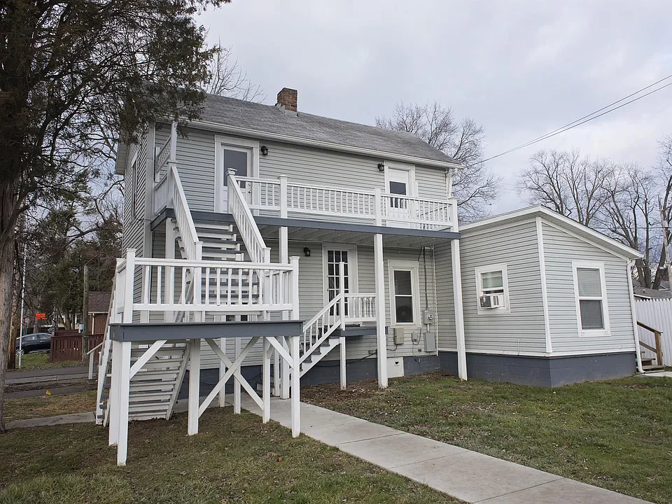 17 Campbell St