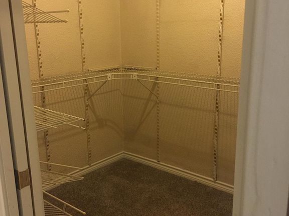 5th image of 8808 Myra St