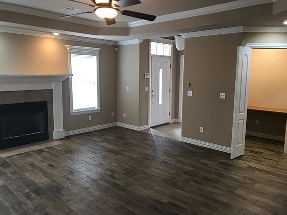 3rd image of 510 Garden Lake Dr #2