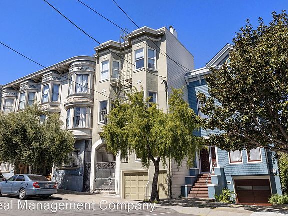 3rd image of 968 Page St APT 3