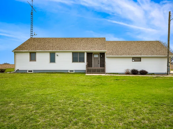 1540 E 950th Rd, Streator, IL 61364