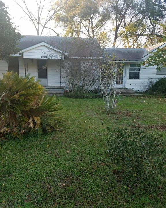 1st image of 9410 NE 21st Ave