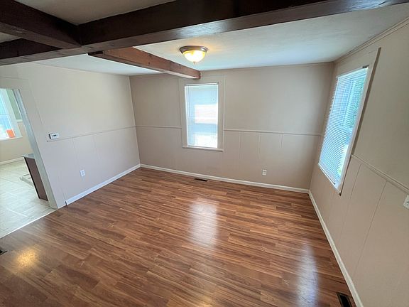 5th image of 46 Old Amherst Rd #4