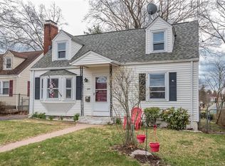 220 Middle Tpke E, Manchester, CT 06040