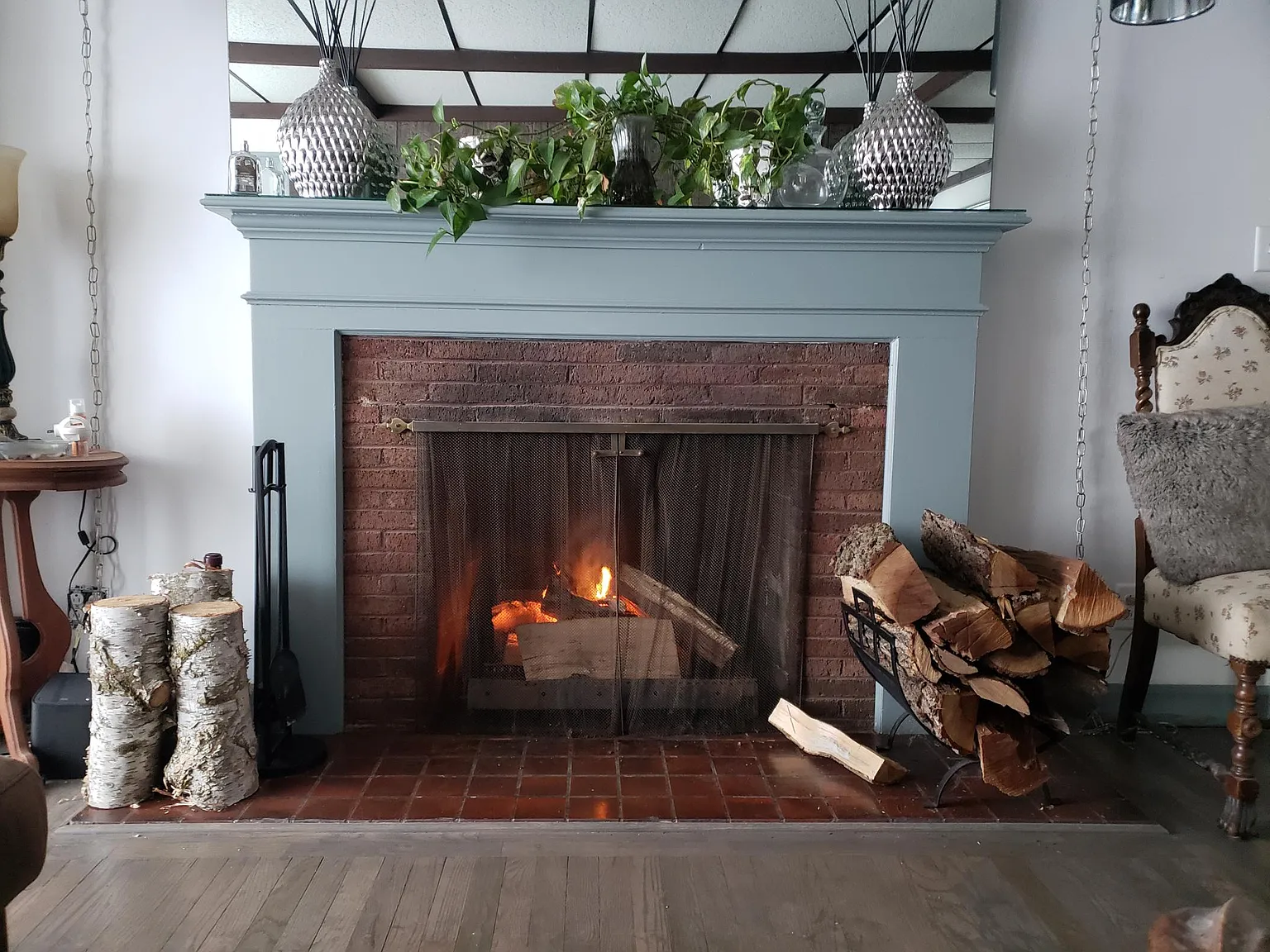 233 N Summit St — Photo 2