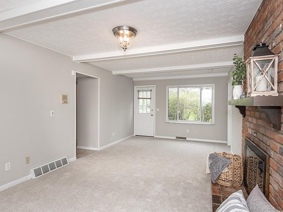 5th image of 7719 Stonehenge Dr