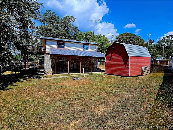 2nd image of 796 W Aspen Rd