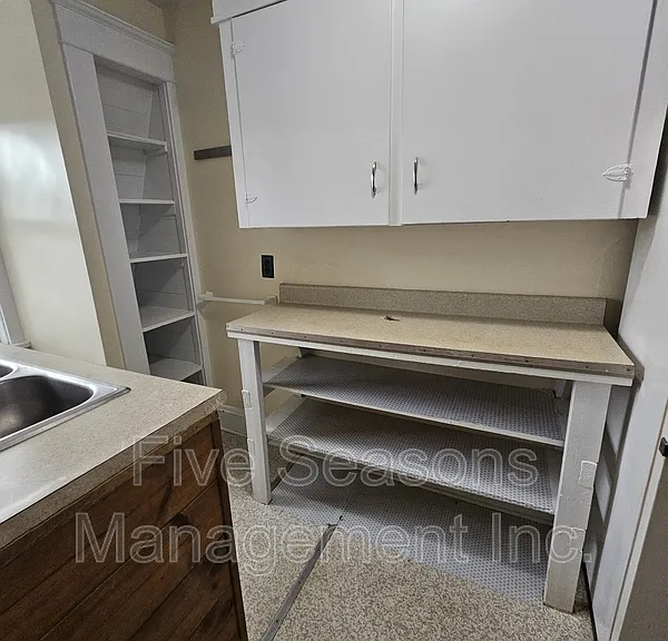 10 Lafayette Pl #8 — Photo 7