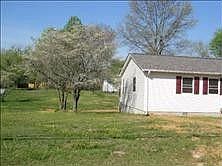 3rd image of 3415 Knox Ln