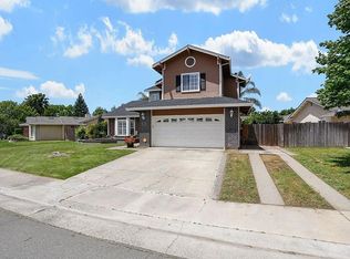 6013 Laguna Villa Way, Elk Grove, CA