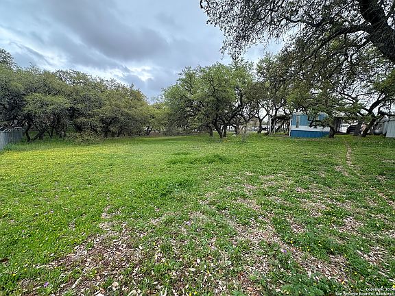 5th image of 130 DAWNRIDGE DR