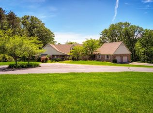 11600 Lakewood Ln, Evansville, IN 47725