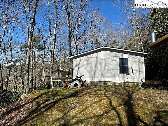 5th image of 192 Ski Crest Park Drive
