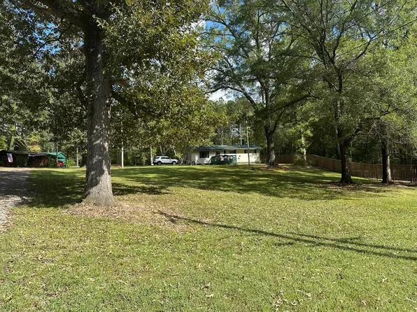 797 Carbondale Rd SW, Dalton, GA 30721