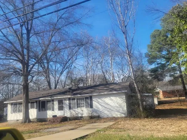 632 James I Harrison Jr Pkwy, Tuscaloosa, AL 35405