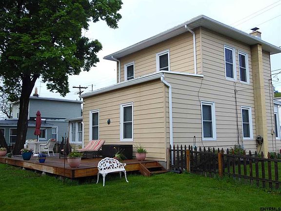 5th image of 154 Ellsworth Ave