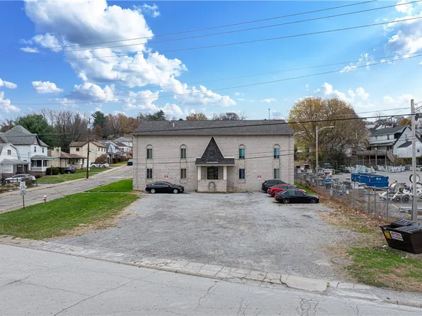 2204 Constitution Blvd, Camp, PA 15068