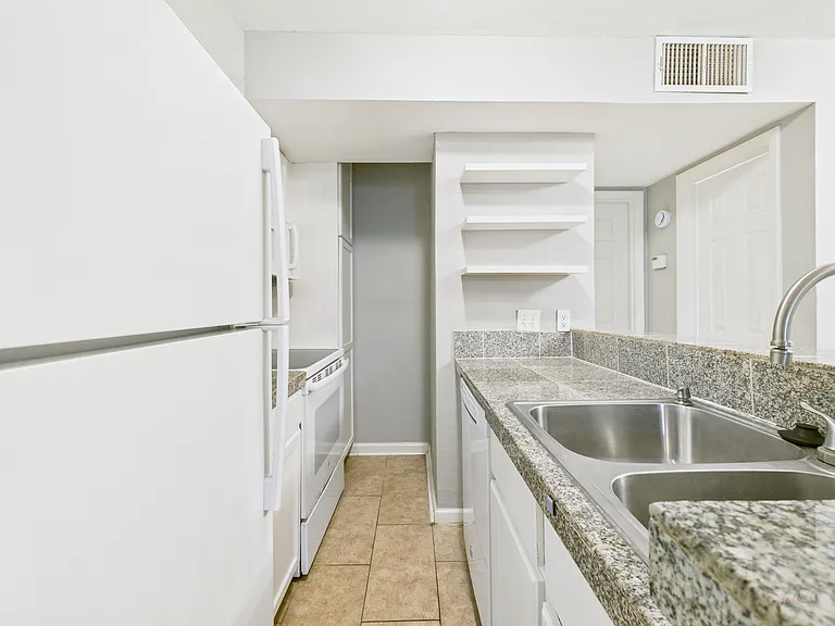 3018 S 1st St #109 — Photo 9