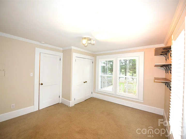 252 South St — Photo 16