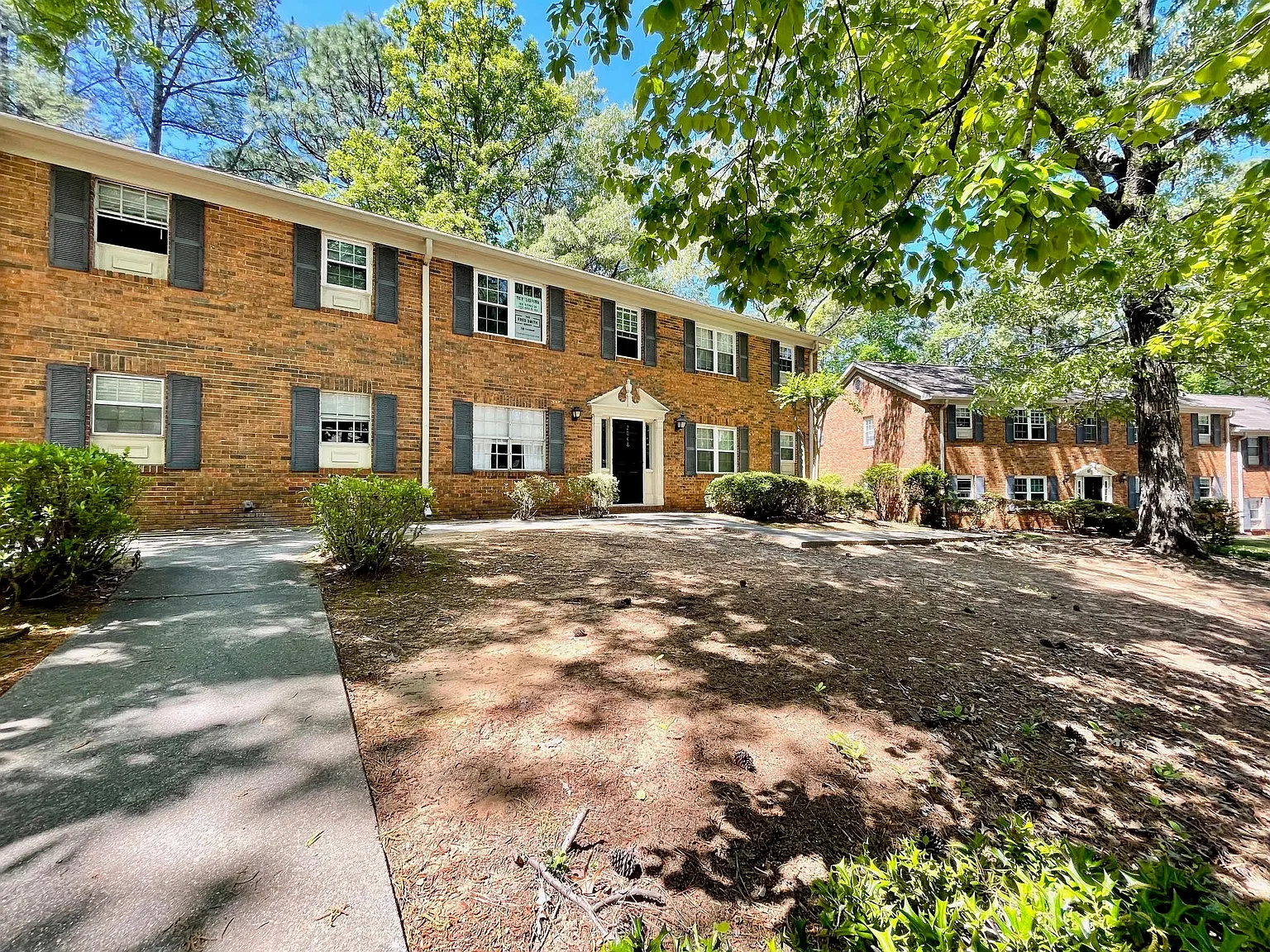 1 bed, 694 sqft, $1,100 — Photo 1