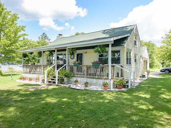 2nd image of 11619 Rock Dr