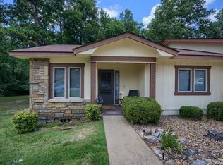 11 Lindsay Ln, Hot Springs, AR 71909