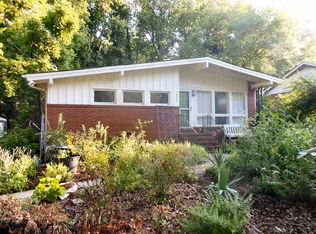1426 Edgewater Dr, Charlotte, NC 28210