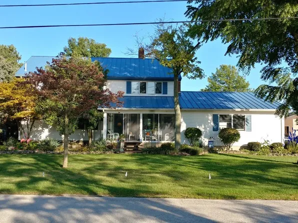 3937 County Road 234 Rd, Fremont, OH 43420