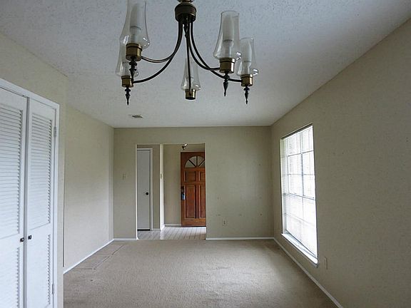 4th image of 13106 Huntleigh Way