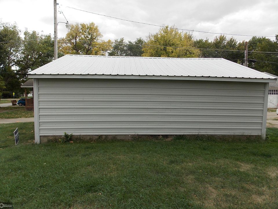 2nd image of 317 Church St
