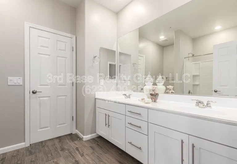 21242 W Wilshire Dr — Photo 5
