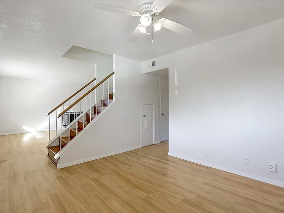 4th image of 3285 Ruskin Dr