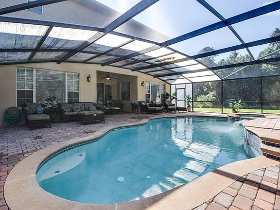 3rd image of 584 Harriswood Ct