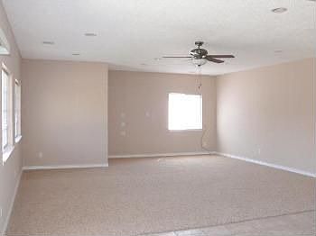 4th image of 3410 Buena Vista Cir