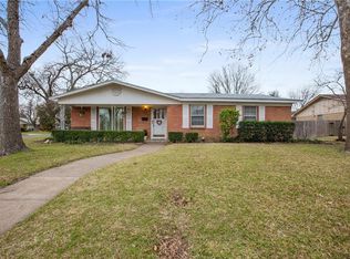6200 May Dr, Waco, TX 76710