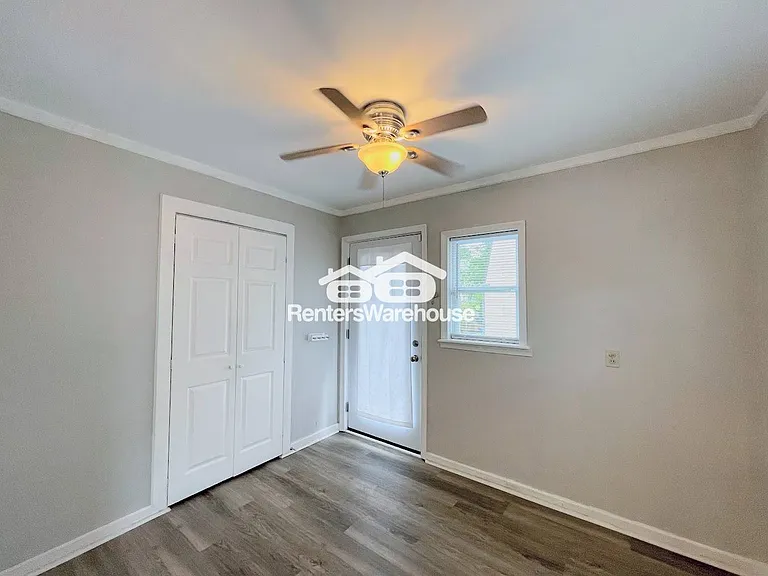 8455 Radnor Rd — Photo 16