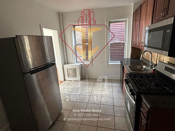 5th image of 131 Woodlawn Ave APT 5