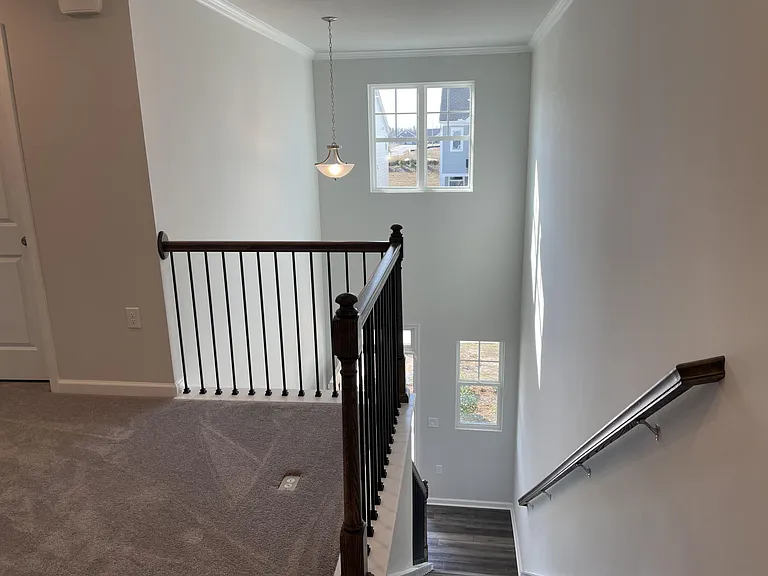 1201 Matterhorn Dr — Photo 7